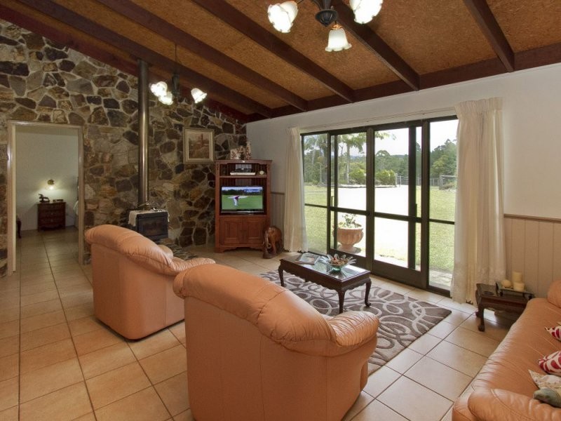 56 London Creek Road, Peachester QLD 4519