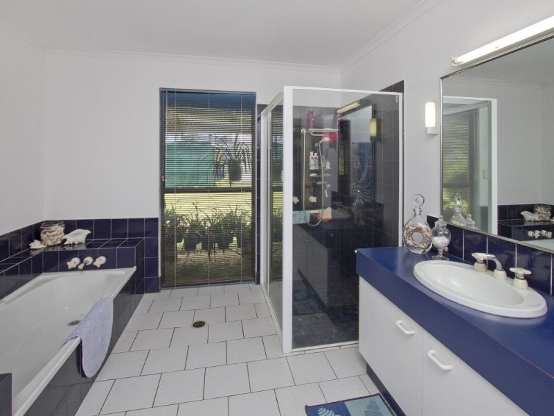 56 London Creek Road, Peachester QLD 4519