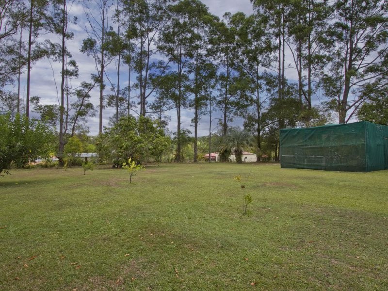 56 London Creek Road, Peachester QLD 4519