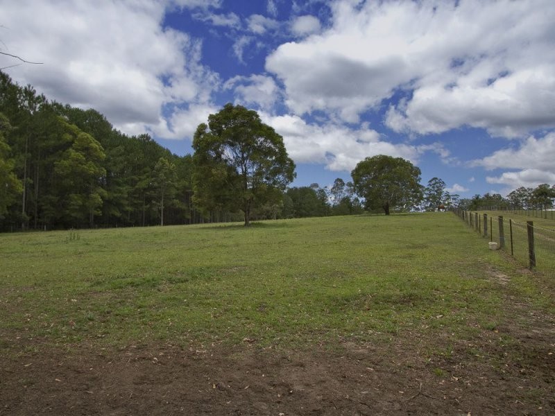 56 London Creek Road, Peachester QLD 4519