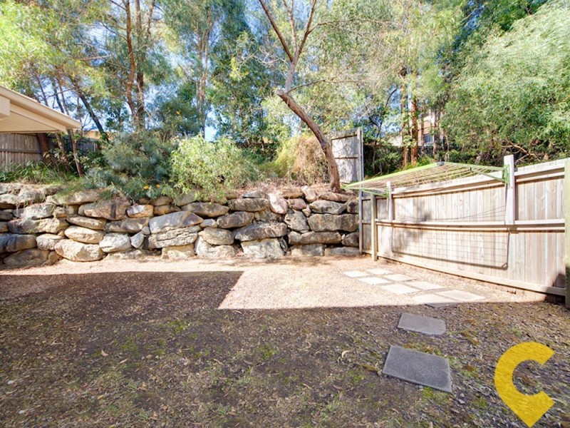 1 Hillside Court, Little Mountain QLD 4551