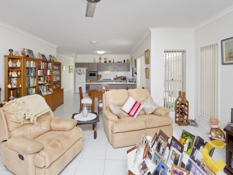 6 Eyre Place, Caloundra West QLD 4551
