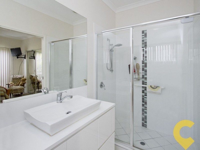 6 Eyre Place, Caloundra West QLD 4551