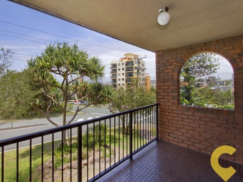 2/25a Burgess Street, Kings Beach QLD 4551