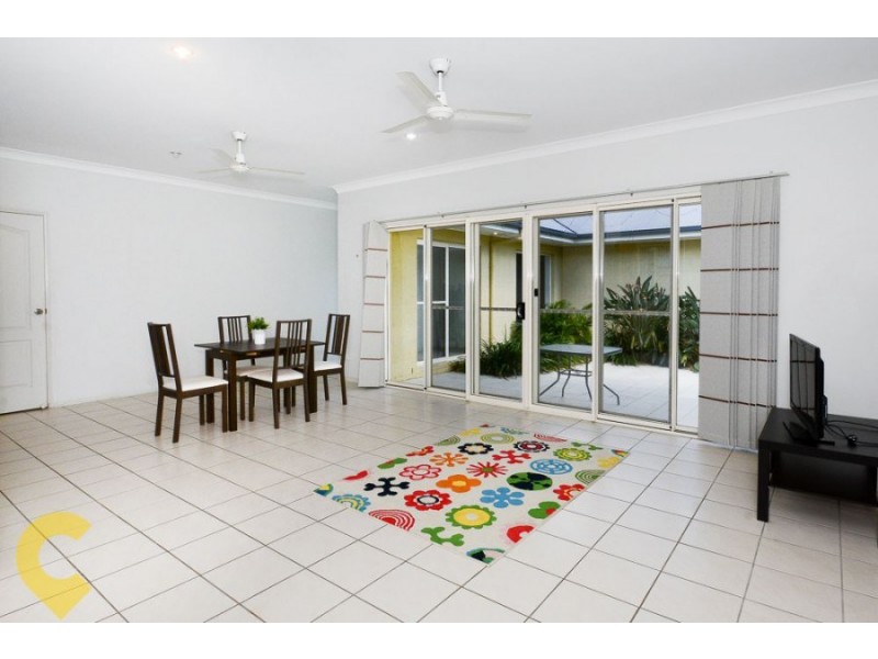 5 Irving Place, Sippy Downs QLD 4556