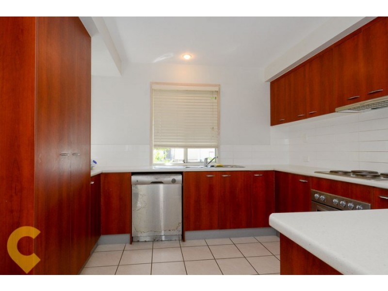 5 Irving Place, Sippy Downs QLD 4556