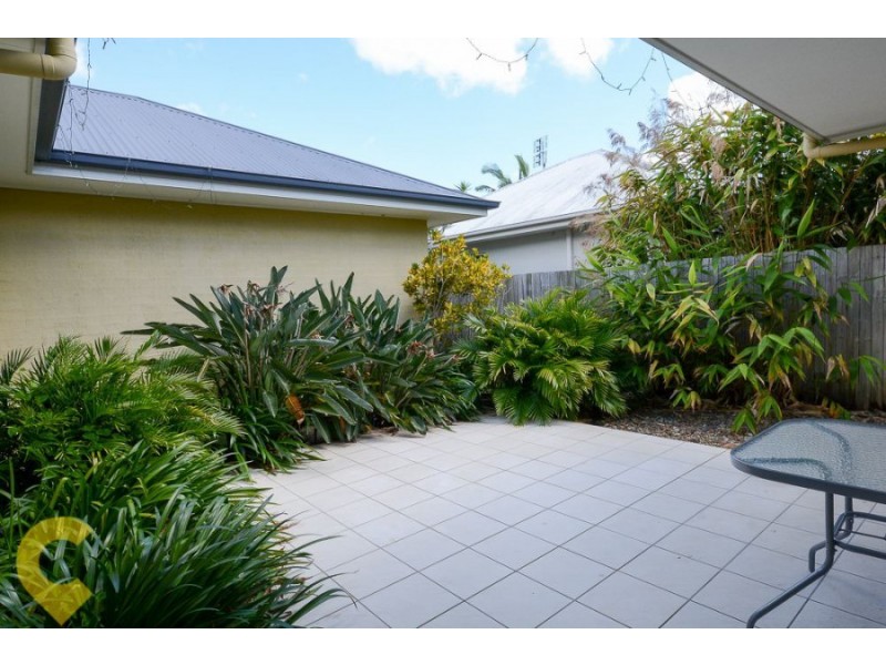 5 Irving Place, Sippy Downs QLD 4556