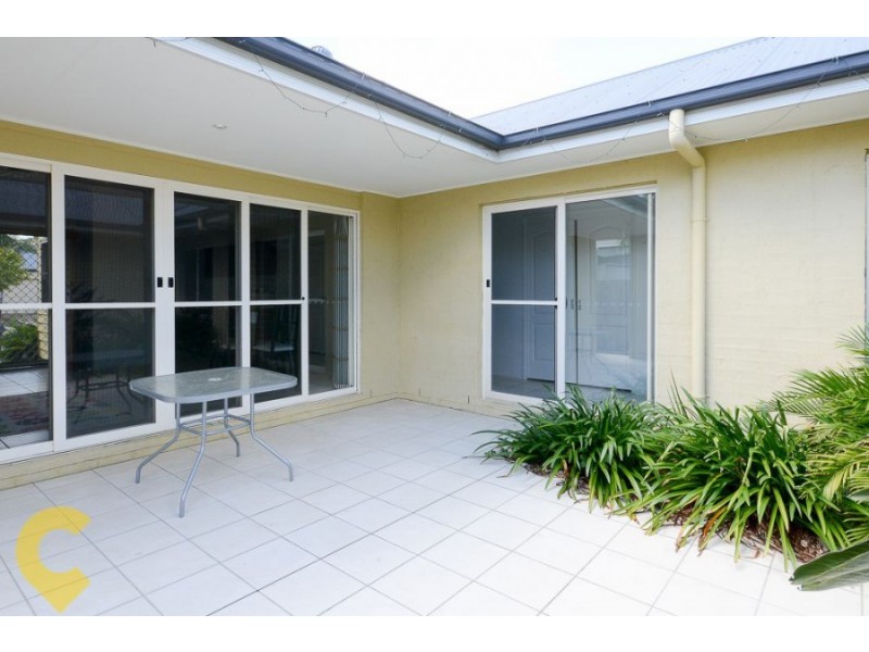 5 Irving Place, Sippy Downs QLD 4556