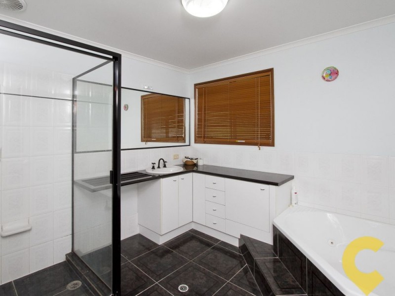 4 Ridgewood Road, Little Mountain QLD 4551