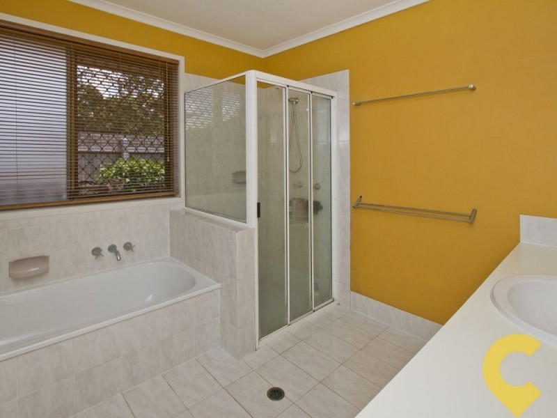 4 Dune Vista Drive, Bokarina QLD 4575