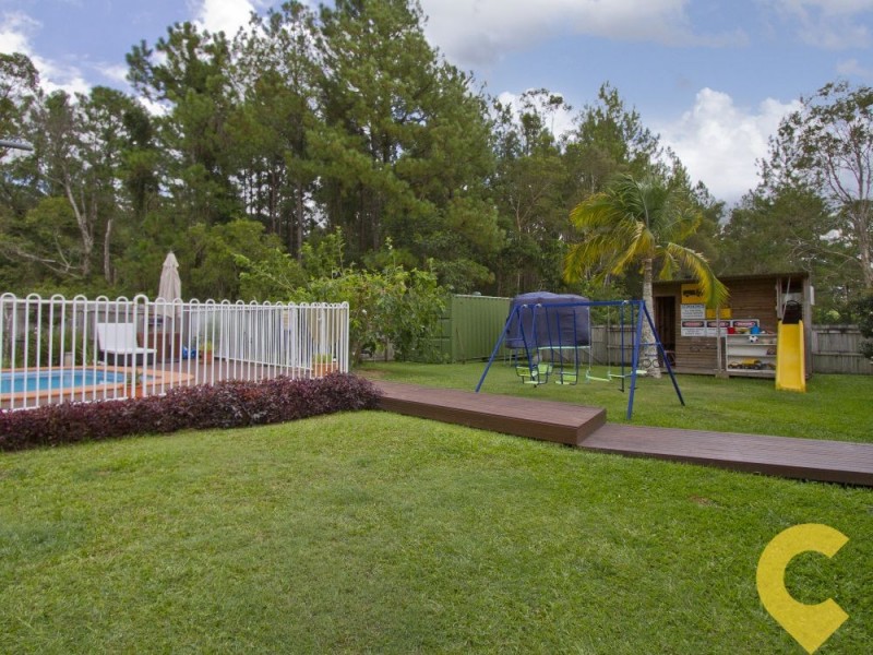 35 Arcadia Drive, Beerwah QLD 4519