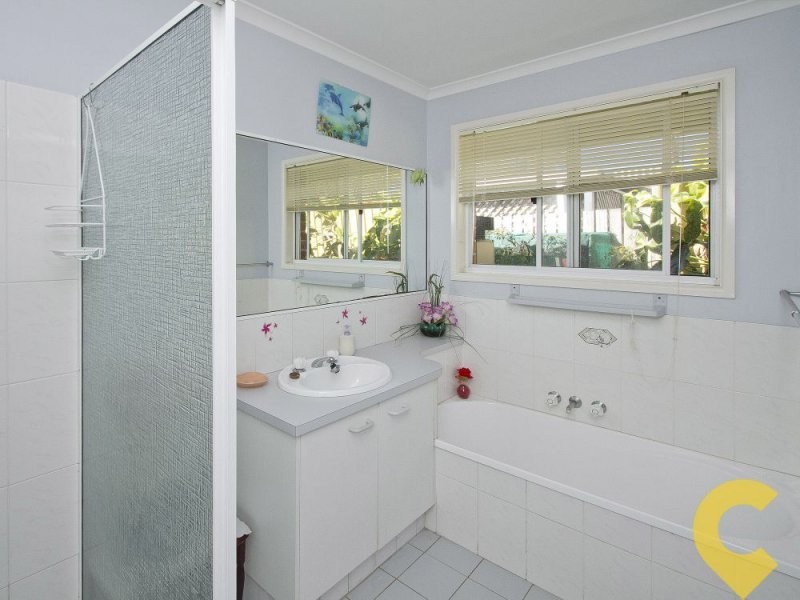 504 Nicklin Way, Wurtulla QLD 4575