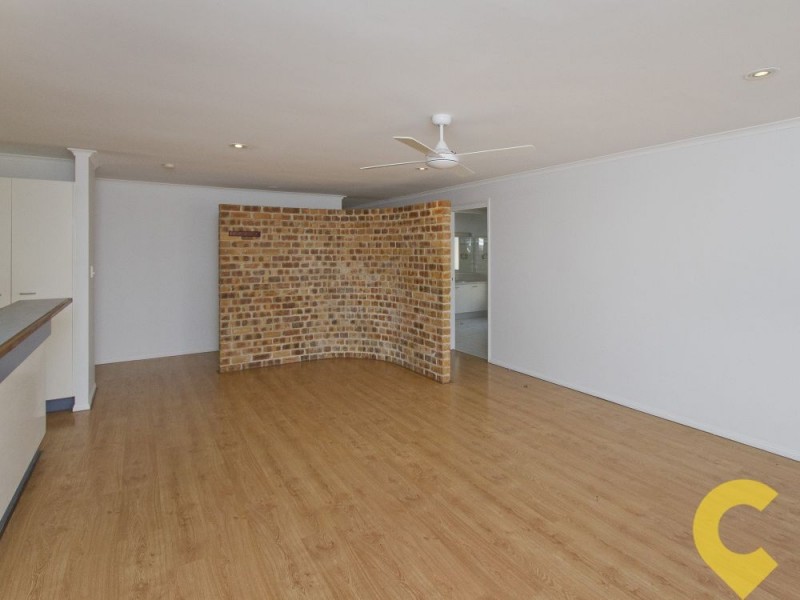 136 Chelsea Crescent, Minyama QLD 4575