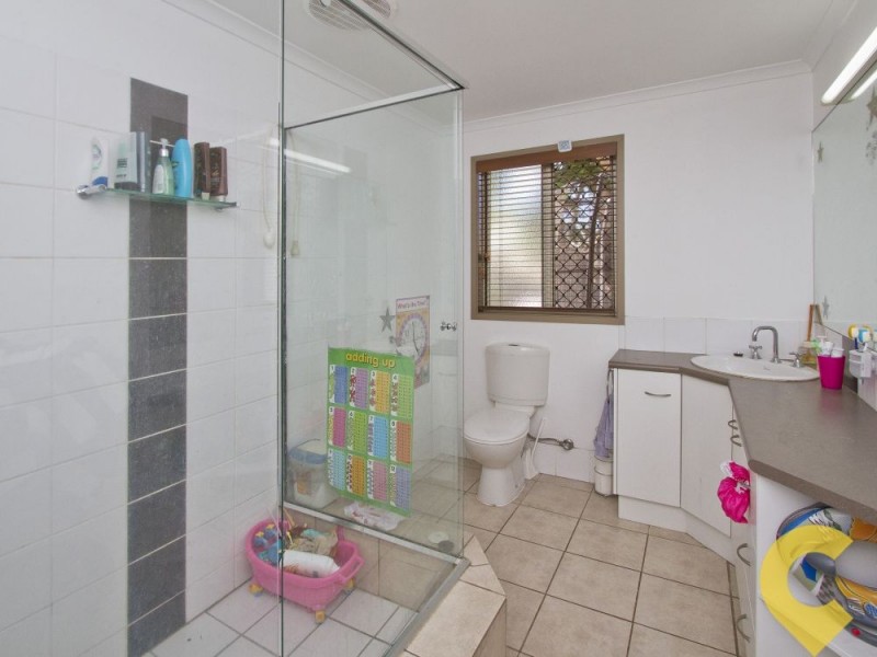 4 Gayandi Street, Wurtulla QLD 4575