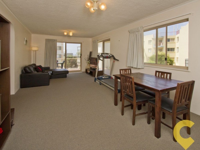 2/26 Kingston Manor, Moreton Parade, Kings Beach QLD 4551