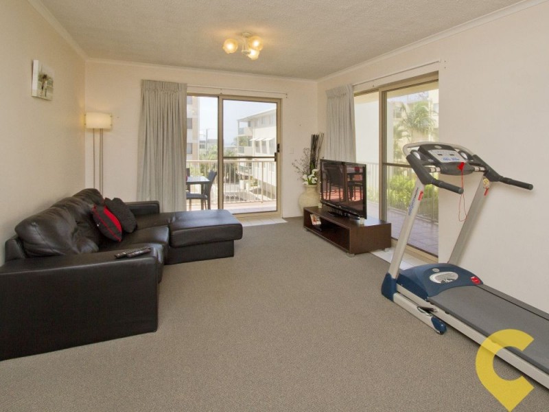 2/26 Kingston Manor, Moreton Parade, Kings Beach QLD 4551