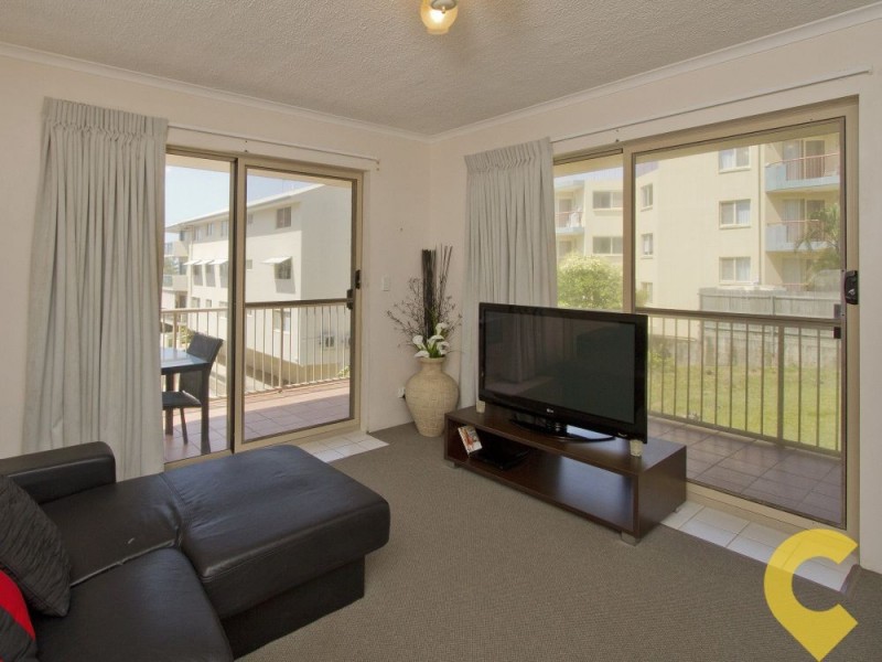 2/26 Kingston Manor, Moreton Parade, Kings Beach QLD 4551