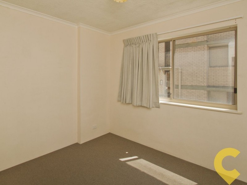 2/26 Kingston Manor, Moreton Parade, Kings Beach QLD 4551