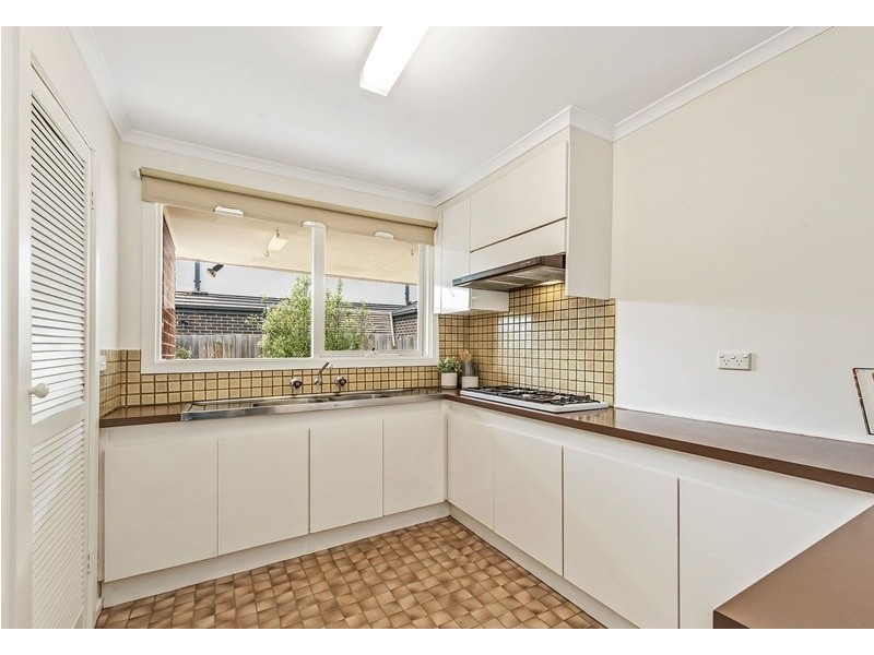 2/1 Eden Street, Cheltenham VIC 3192