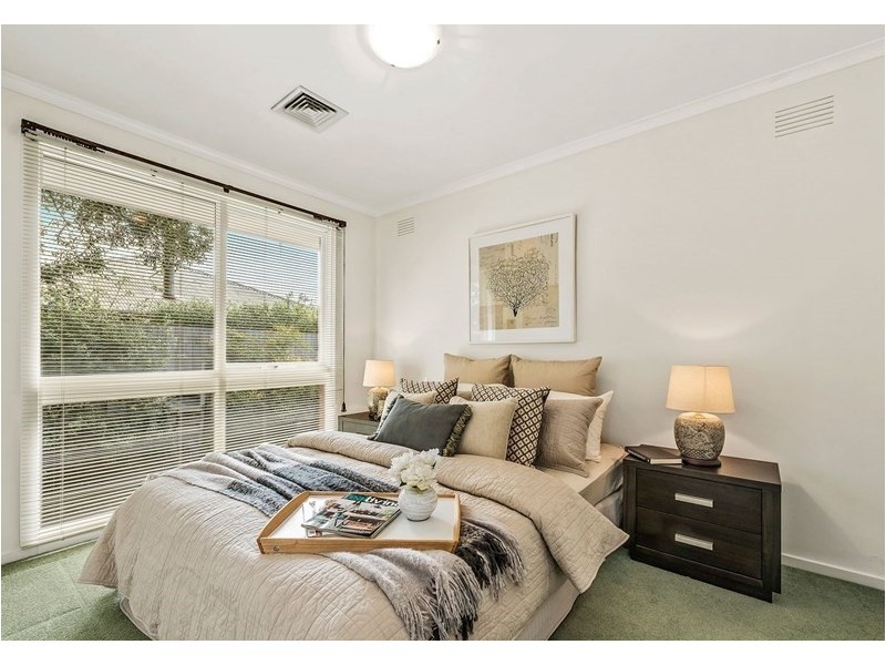 2/1 Eden Street, Cheltenham VIC 3192