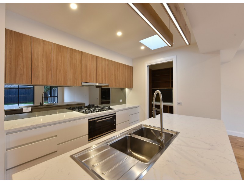 208B Thomas Street, Hampton VIC 3188