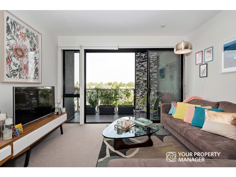 4/3 Pallisades Boulevard, Cheltenham VIC 3192