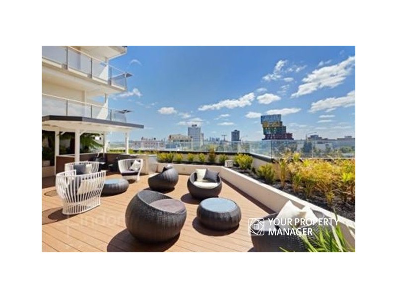 1004/3-5 St Kilda Road, St Kilda VIC 3182