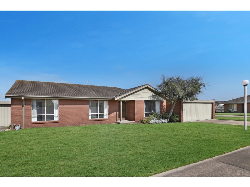 5 Hutchings Court, Chelsea VIC 3196