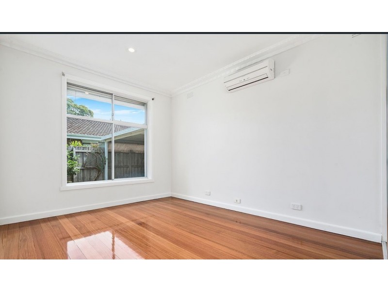 1B Fourth Street, Parkdale VIC 3195