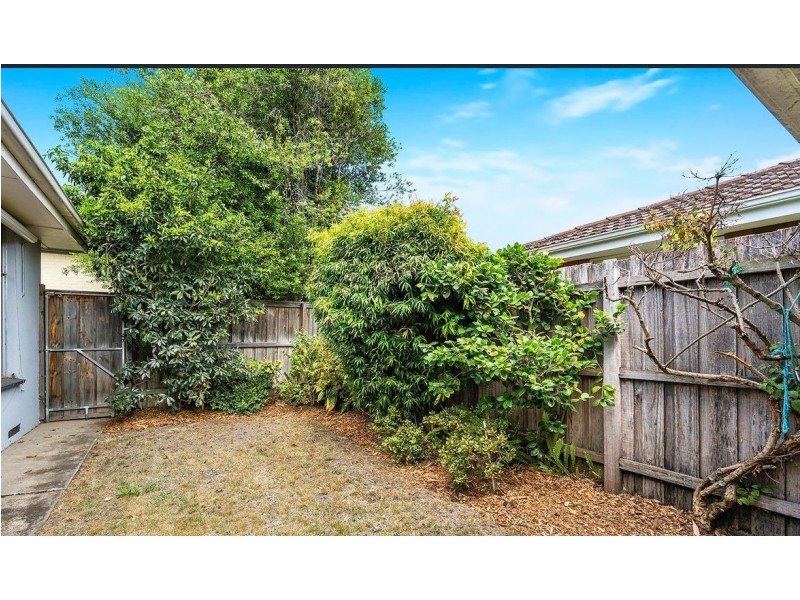 1B Fourth Street, Parkdale VIC 3195