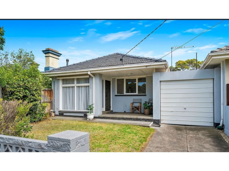 1B Fourth Street, Parkdale VIC 3195