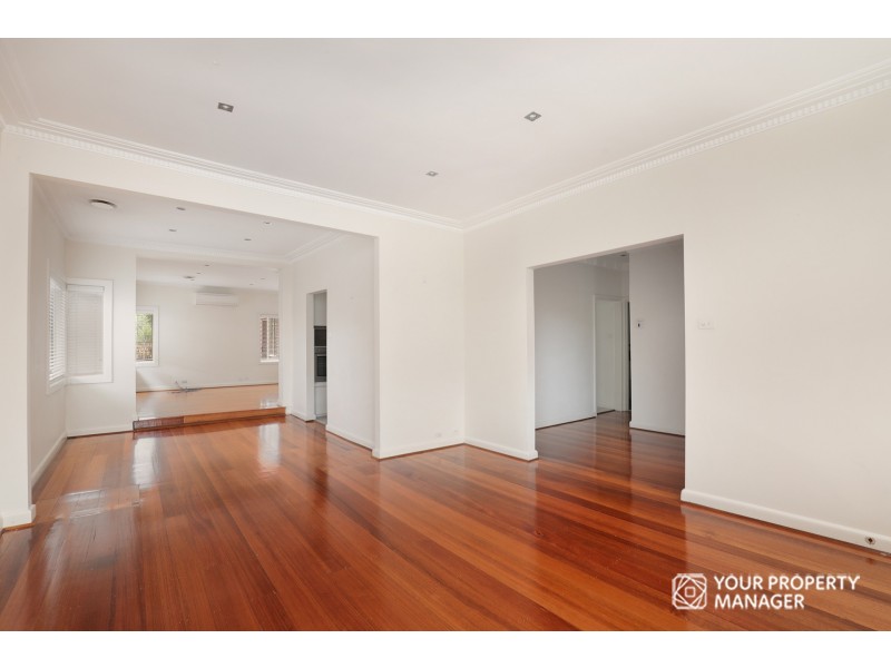 17 Hastings Street, Mckinnon VIC 3204