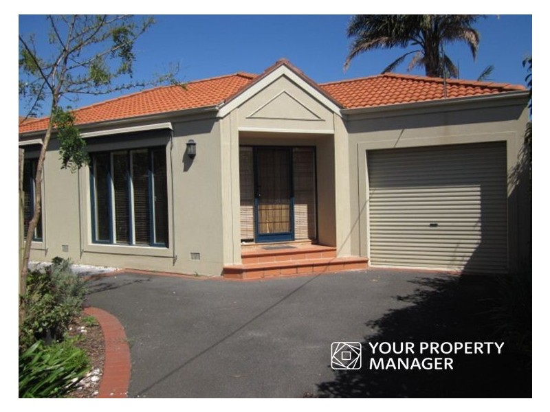 36A Raynes Park Road, Hampton VIC 3188