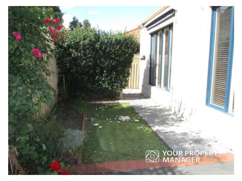 36A Raynes Park Road, Hampton VIC 3188