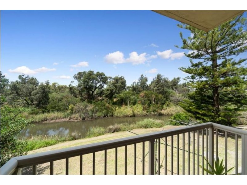 9/298 Nepean Highway, Seaford VIC 3198