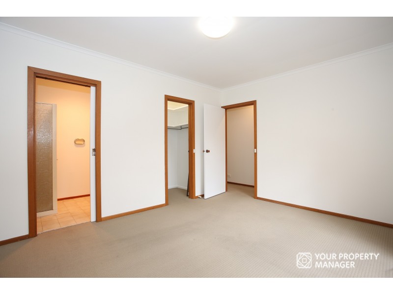 4/63 Coorigil Road, Carnegie VIC 3163