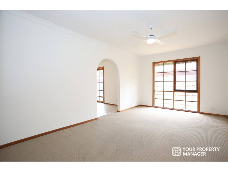 4/63 Coorigil Road, Carnegie VIC 3163