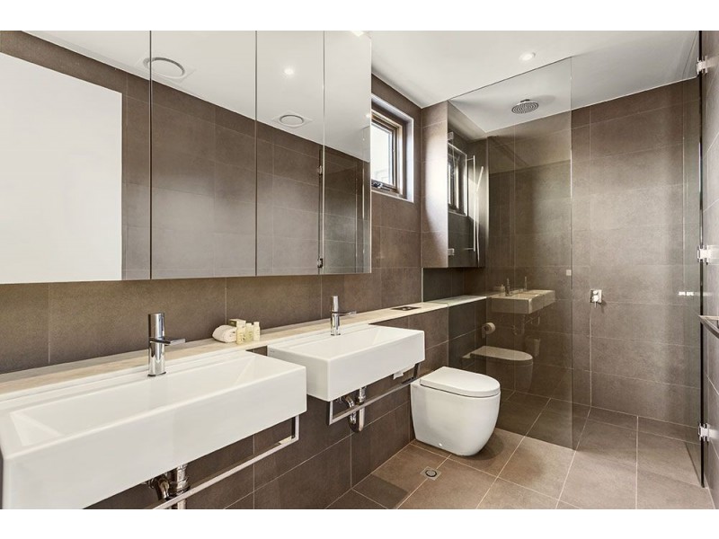 4/2 Male Street, Brighton VIC 3186