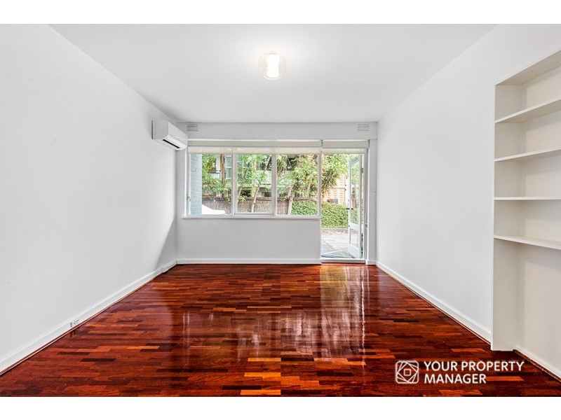 1/17 Tiuna Grove, Elwood VIC 3184