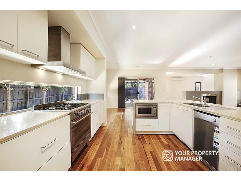 38 Heath Crescent, Hampton East VIC 3188