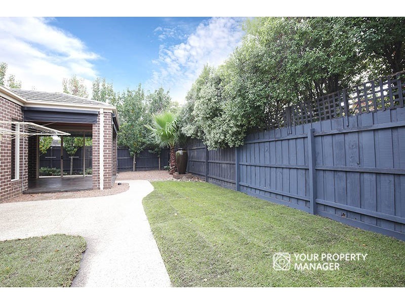 38 Heath Crescent, Hampton East VIC 3188