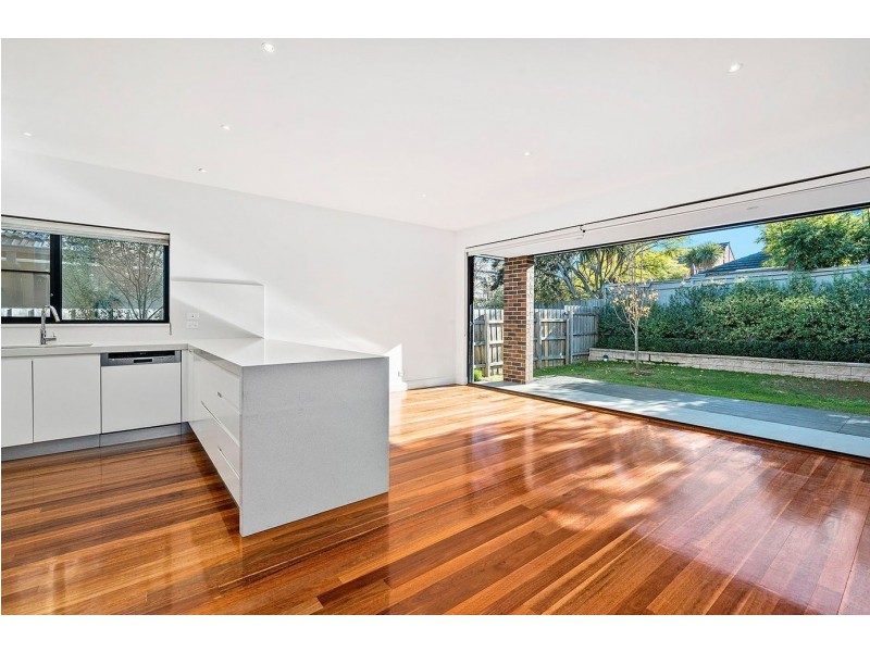 11 Beenak Avenue, Brighton East VIC 3187