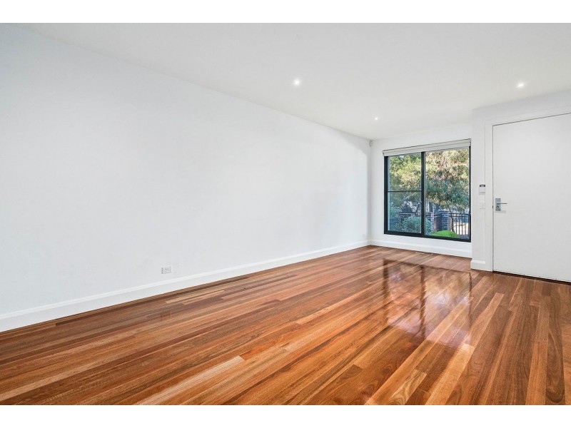 11 Beenak Avenue, Brighton East VIC 3187