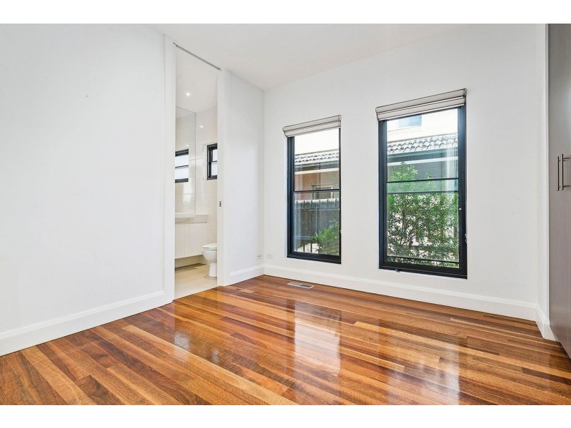 11 Beenak Avenue, Brighton East VIC 3187