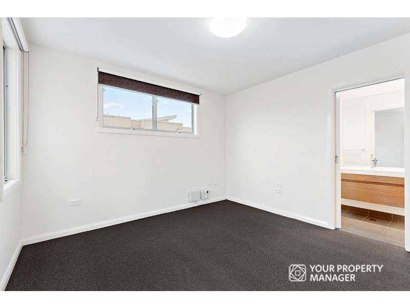 6/19 Peppertree Street, Keysborough VIC 3173