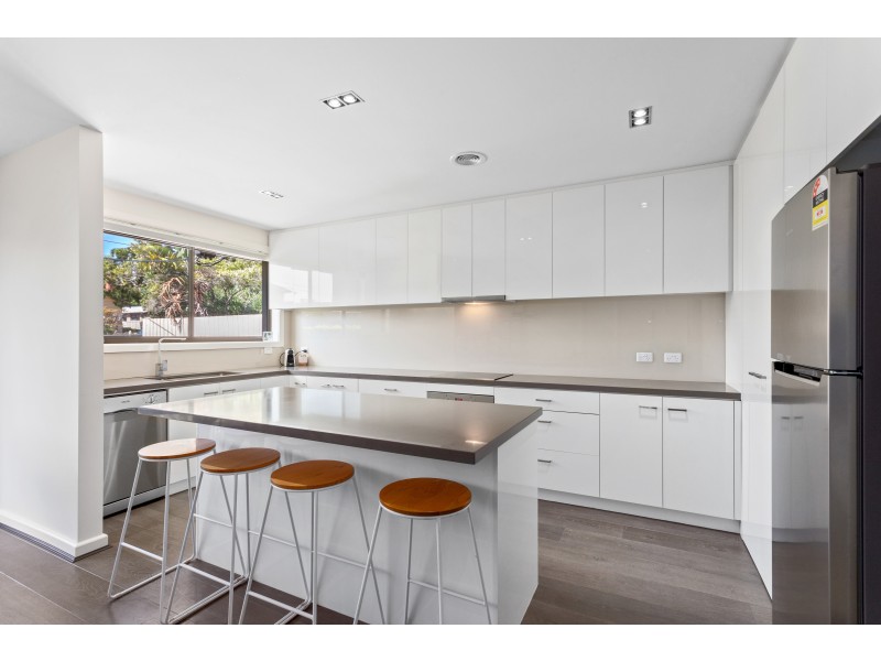 1/4 Ardoyne Street, Black Rock VIC 3193