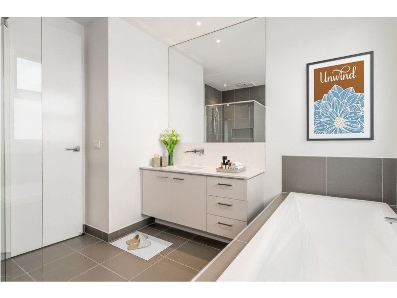 5A Lord Street, Mckinnon VIC 3204