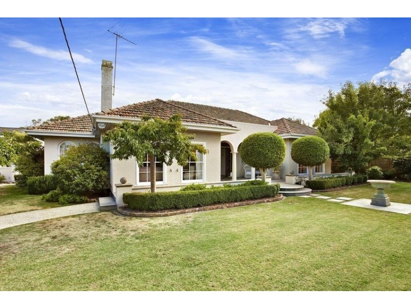 1 Norwood Avenue, Brighton VIC 3186