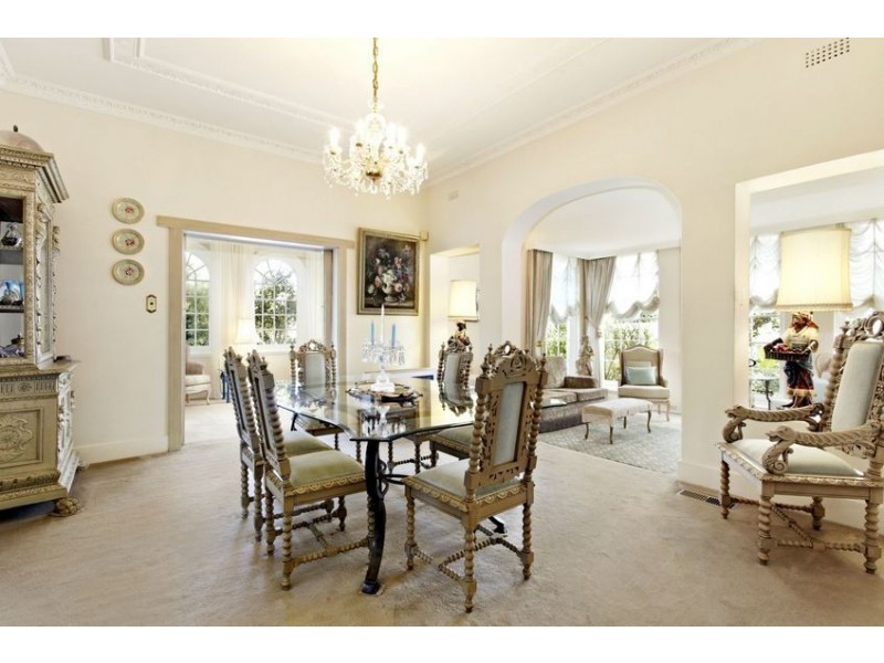 1 Norwood Avenue, Brighton VIC 3186