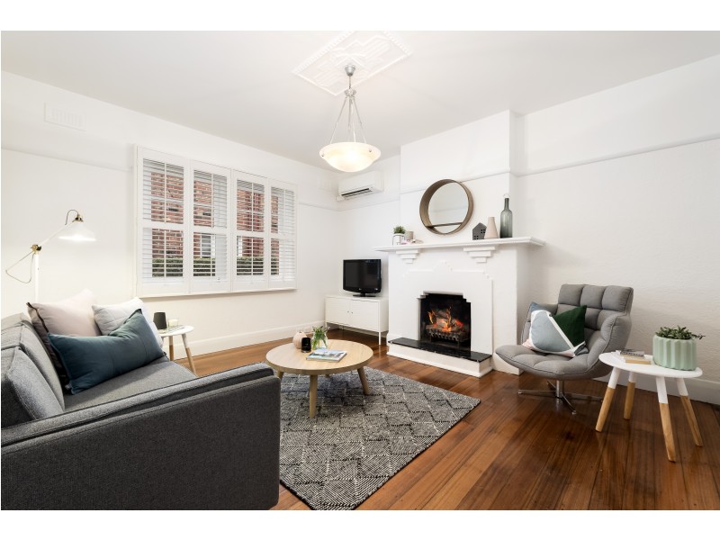 2/3 Lansdowne Road, St Kilda East VIC 3183